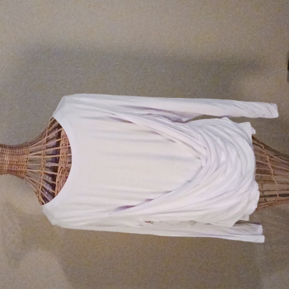 A Cool twist on a plain white t-shirt, long sleeve, Faux wrap, Eloquil sz 22/24